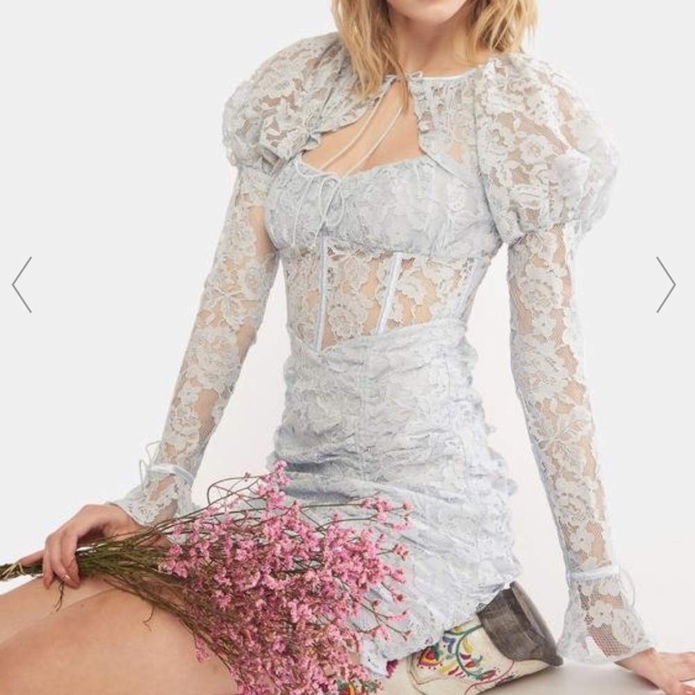 For love and lemons Victoria mini lace dress M